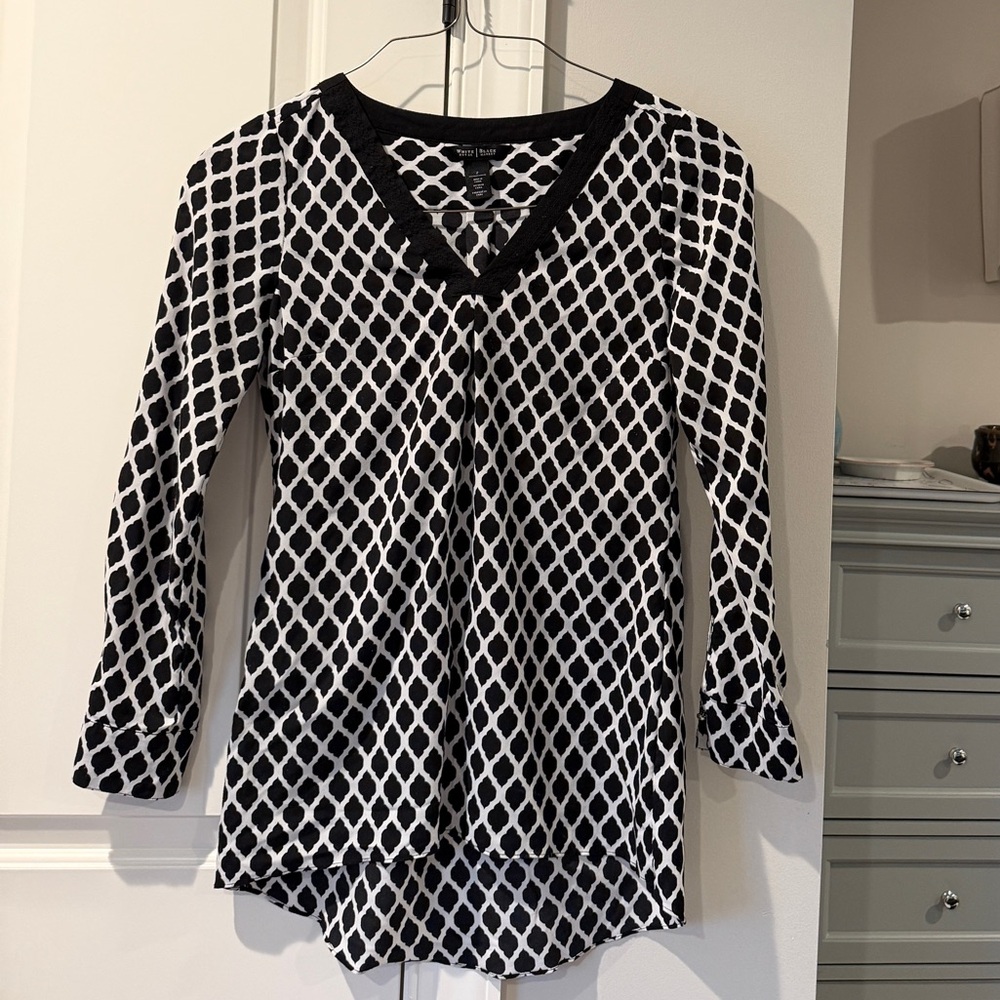 White House Black Market Tunic Top
